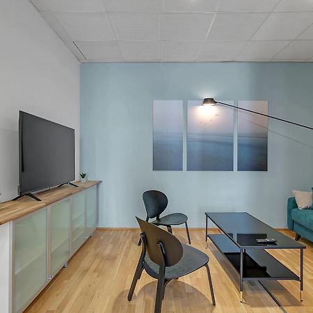 Bright Apartment In The Heart Of The City! Reykjavik Exterior photo